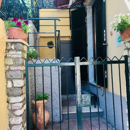 Il Giardino Segreto Hotel Tellaro Bagian luar foto