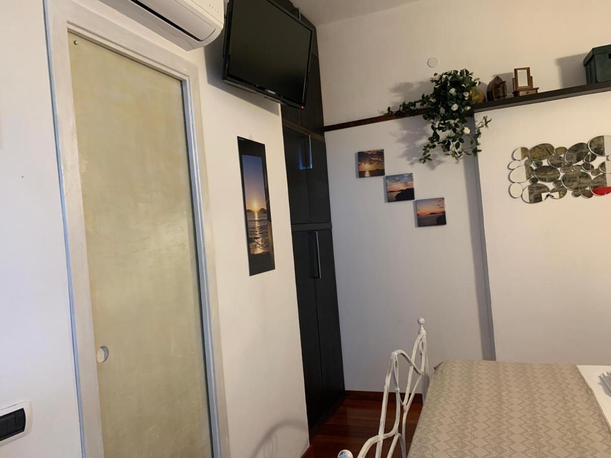 Il Giardino Segreto Hotel Tellaro Bagian luar foto